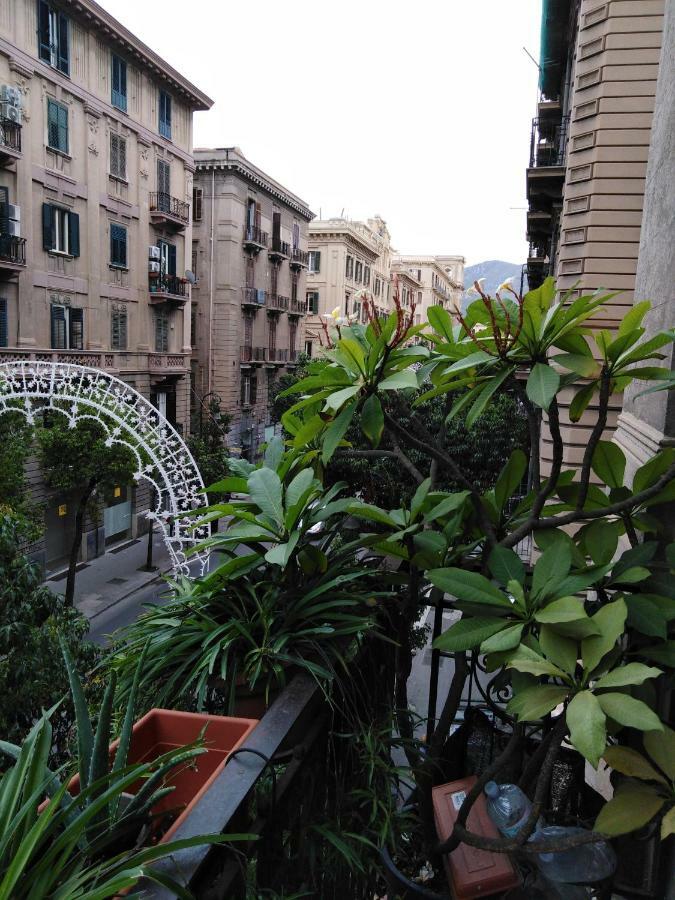 Medusa Palermo Buitenkant foto